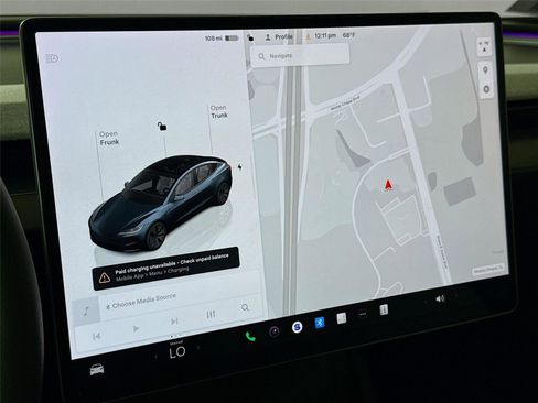 Used 2025 Tesla Model 3 Long Range image 9