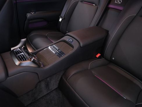 Used 2020 Rolls-Royce Wraith RWD image 19