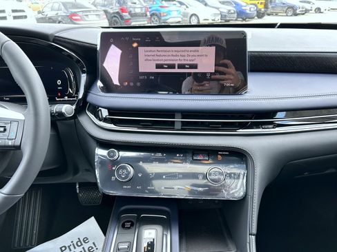 New 2026 INFINITI QX60 Sport w/ Dark Cargo Package AWD/4WD image 13