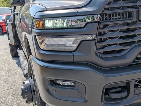 New 2026 RAM 3500 Tradesman AWD/4WD image 23