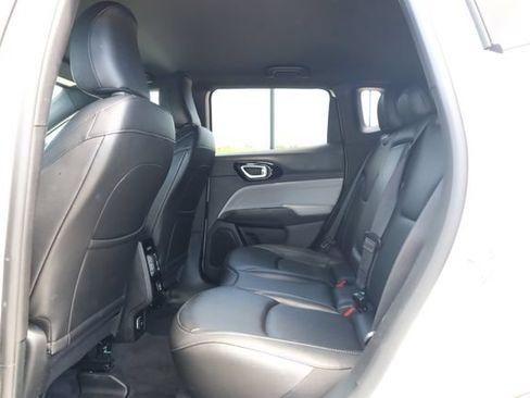 Used 2025 Jeep Compass Limited AWD/4WD image 27