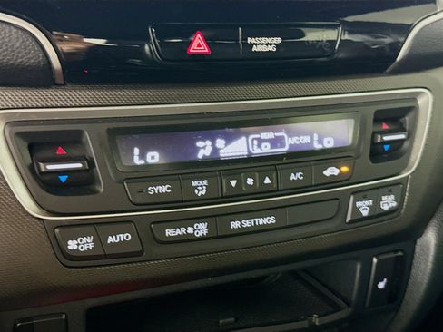 Certified 2023 Honda Passport TrailSport image 19