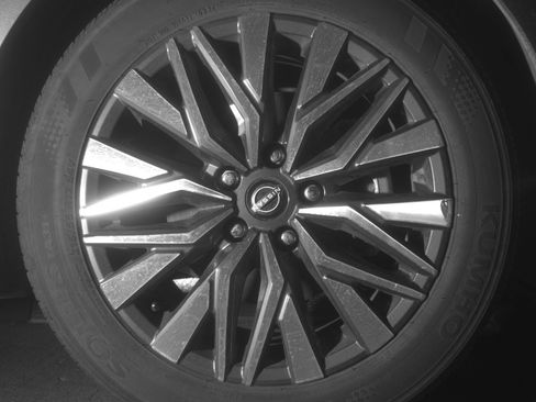 Used 2025 Nissan Altima 2.5 SV image 13