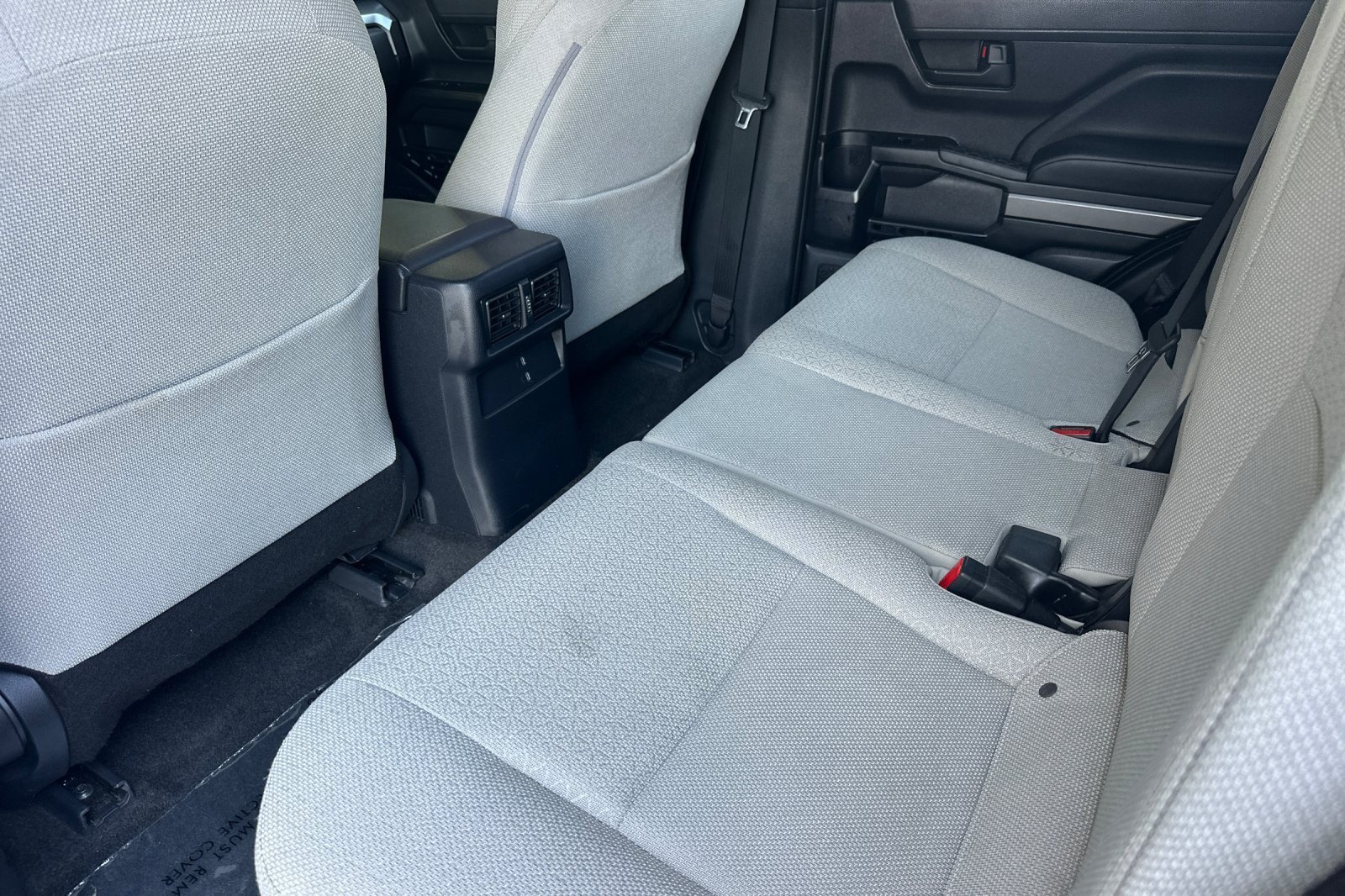 Certified 2025 Toyota 4Runner SR5 AWD/4WD image 11