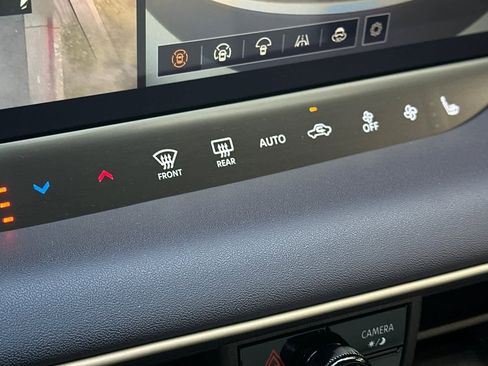 New 2026 Nissan Leaf Platinum+ image 24