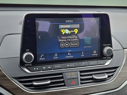 Used 2024 Nissan Altima 2.5 SV image 26