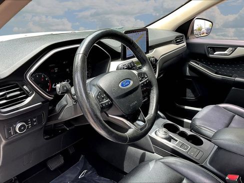 Used 2020 Ford Escape SEL FWD image 16