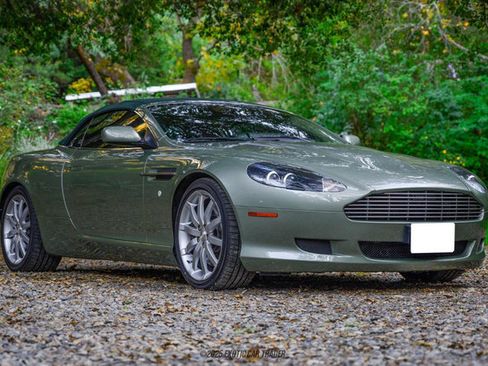 Used 2006 Aston Martin DB9 Volante RWD image 16