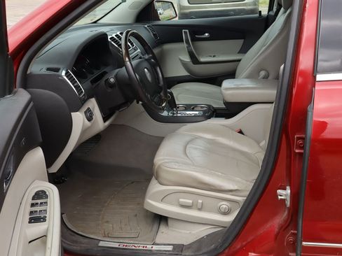 Used 2011 GMC Acadia Denali image 11