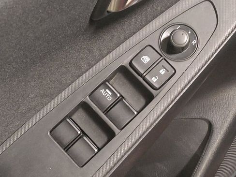 Used 2017 Toyota Yaris iA image 27