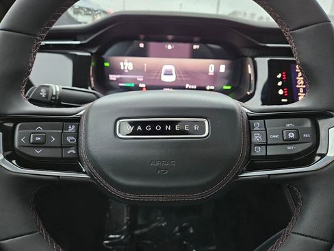 Used 2024 Jeep Wagoneer Launch Edition image 27