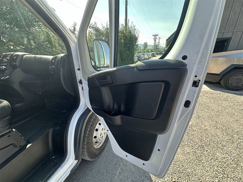 Used 2017 RAM ProMaster 3500 w/ Mopar Trailer Tow Group FWD image 13