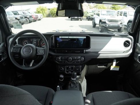 New 2026 Jeep Gladiator Sport AWD/4WD image 27