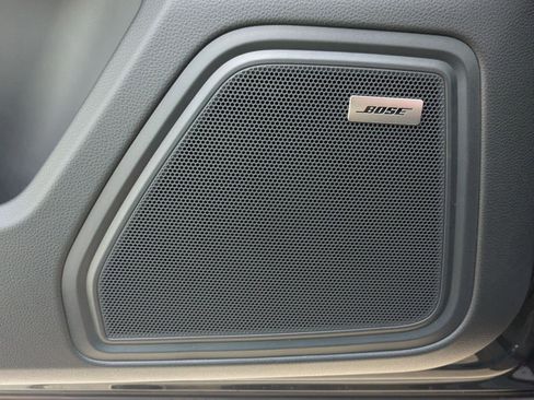 New 2026 Porsche Macan S image 14