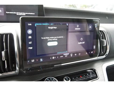 Certified 2025 Ford Expedition Platinum w/ Driver's Package AWD/4WD image 22