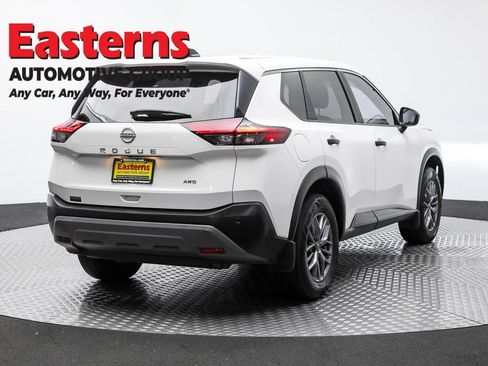 Used 2022 Nissan Rogue S image 5