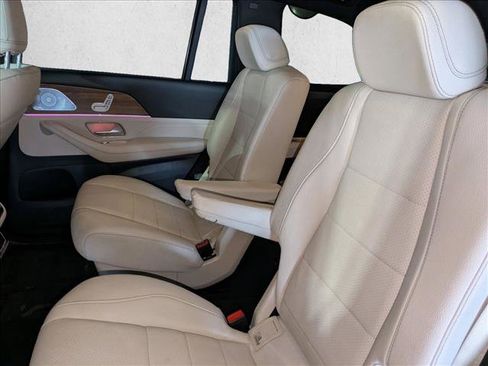 Certified 2024 Mercedes-Benz GLS 450 4MATIC image 19