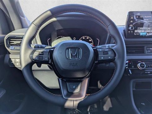 New 2025 Honda Pilot TrailSport image 15