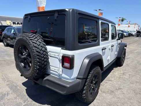 Used 2021 Jeep Wrangler Unlimited Sport AWD/4WD image 12