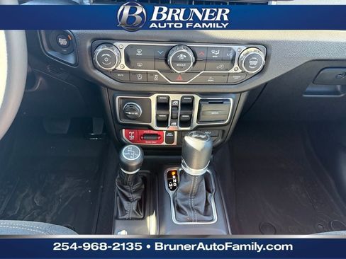 New 2026 Jeep Wrangler Unlimited Sport image 23