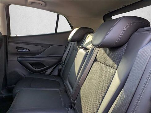 Used 2020 Buick Encore Preferred image 15