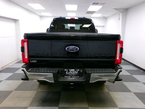 Used 2023 Ford F250 XLT w/ 360-Degree Camera Package image 12