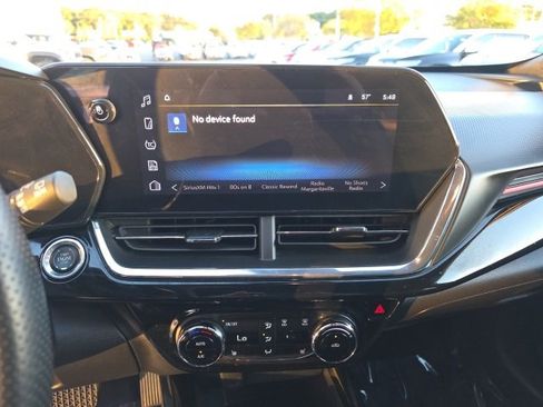 Used 2024 Chevrolet Trax RS w/ Driver Confidence Package image 19