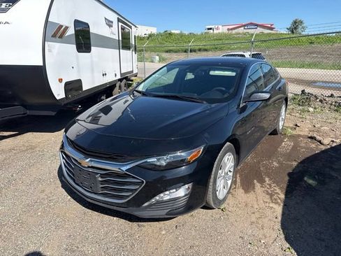 Used 2024 Chevrolet Malibu LT FWD image 1