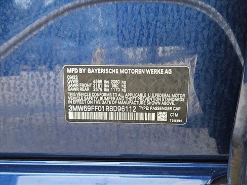 Used 2024 BMW 330i Sedan w/ Premium Package RWD image 23