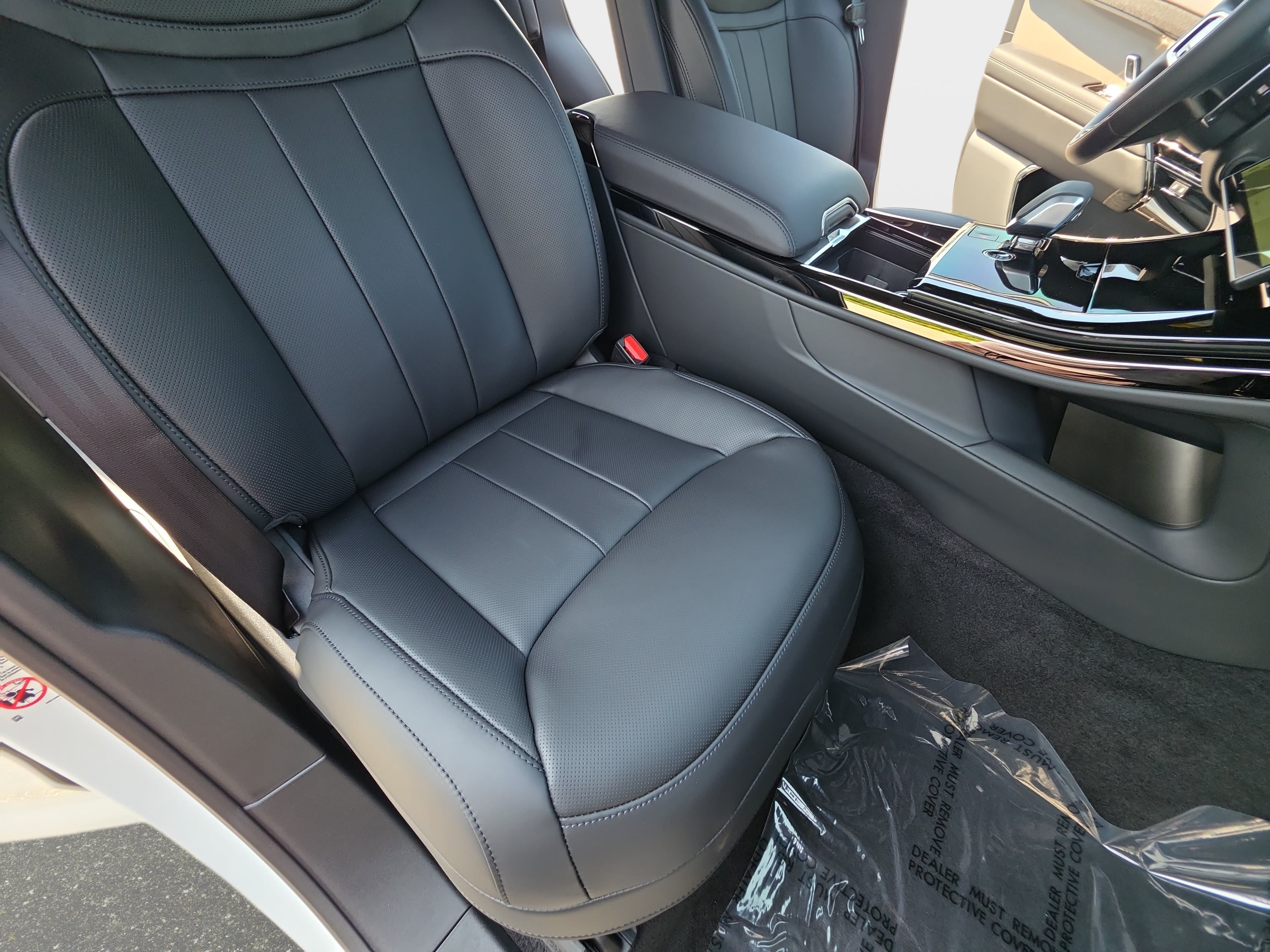 New 2026 Land Rover Range Rover Sport Dynamic SE AWD/4WD image 10