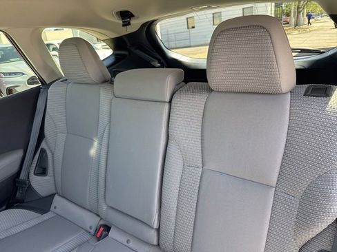 Used 2023 Subaru Outback Premium AWD/4WD image 18