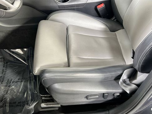 Used 2023 Subaru Outback Limited AWD/4WD image 19