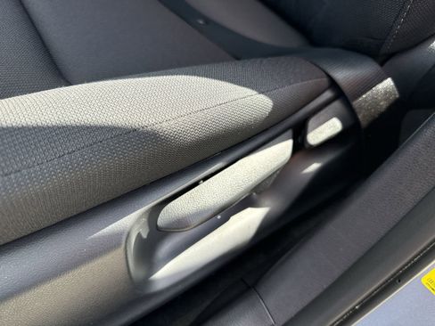 Certified 2025 Toyota Corolla LE image 14