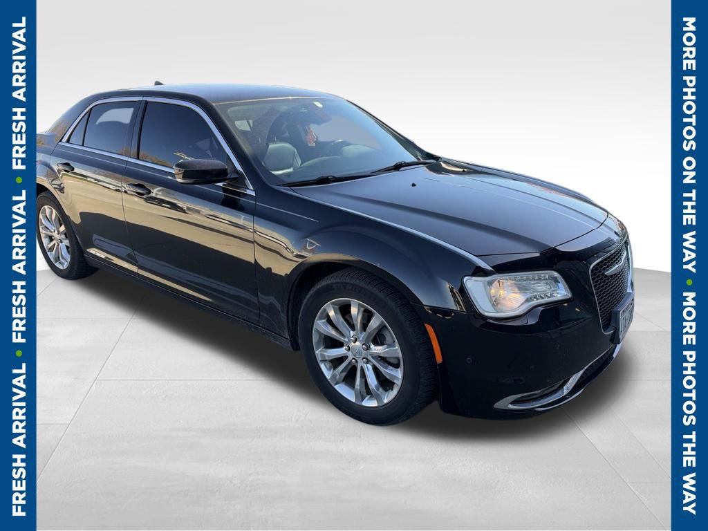 Used 2015 Chrysler 300 Limited w/ 300 Premium Group AWD/4WD image 1