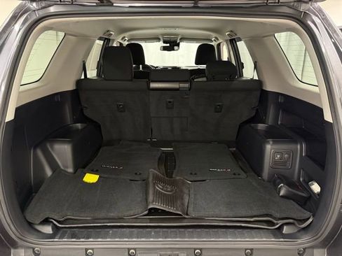 Certified 2022 Toyota 4Runner TRD Off-Road AWD/4WD image 6