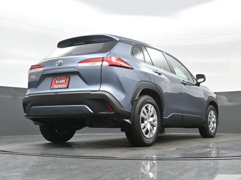 Used 2024 Toyota Corolla Cross L image 29