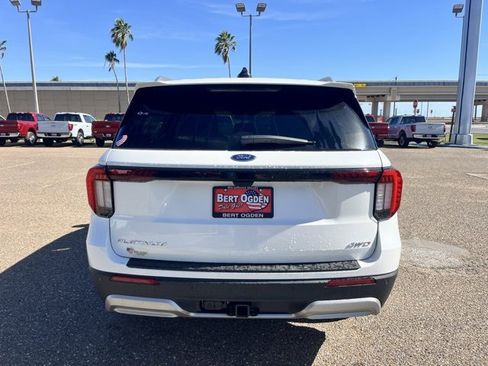 New 2026 Ford Explorer Platinum image 6