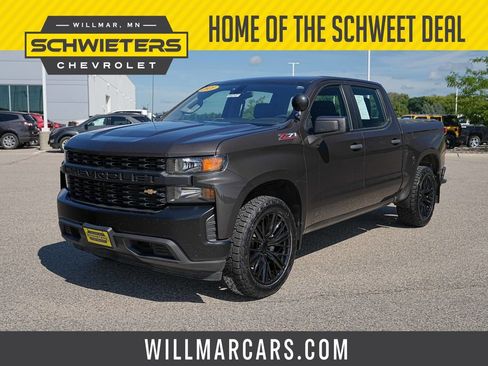 Used 2021 Chevrolet Silverado 1500 W/T w/ Z71 Off-Road Package AWD/4WD image 1