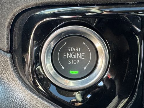 New 2026 GMC Sierra 1500 SLT RWD image 21