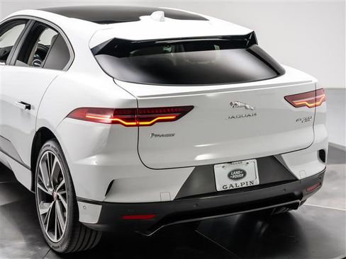 Used 2020 Jaguar I-PACE HSE image 32