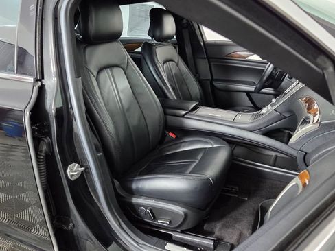 Used 2017 Lincoln MKZ Select image 34