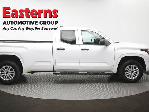 Used 2022 Toyota Tundra SR AWD/4WD image 46