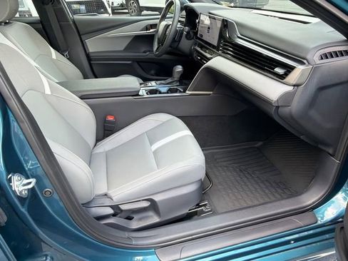 Used 2025 Toyota Camry SE w/ Multimedia Upgrade Package FWD image 13