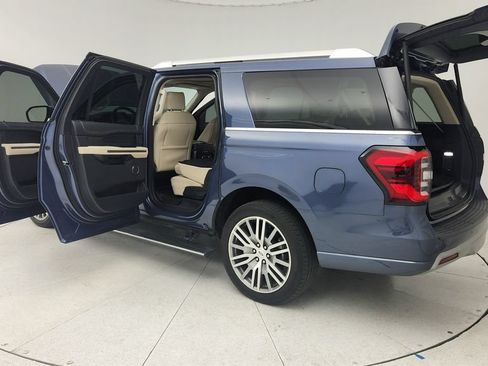 Used 2022 Ford Expedition Max Platinum RWD image 11