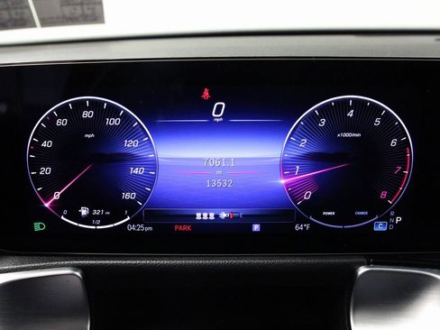 Certified 2025 Mercedes-Benz GLB 250 4MATIC image 13