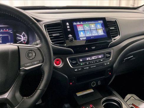 Used 2022 Honda Passport TrailSport image 18