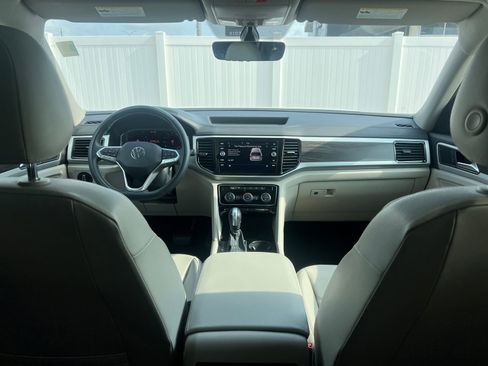 Used 2022 Volkswagen Atlas SE FWD image 22