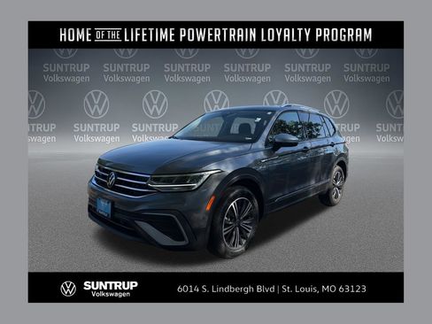 Used 2024 Volkswagen Tiguan Wolfsburg Edition FWD image 1