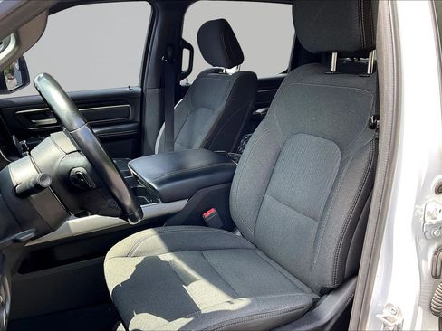 Used 2019 RAM 1500 Big Horn AWD/4WD image 22