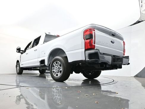 New 2026 Ford F250 Lariat RWD image 33